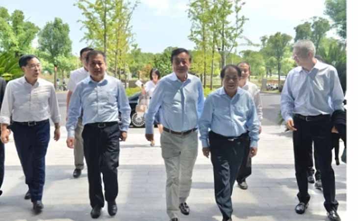 被求生欲振奮的華為，半年凈利潤431億【潤康】高鉻輥套對此看法